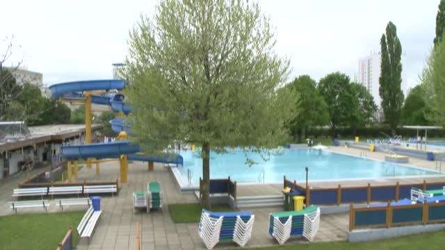 Bald öffnen die Freibäder