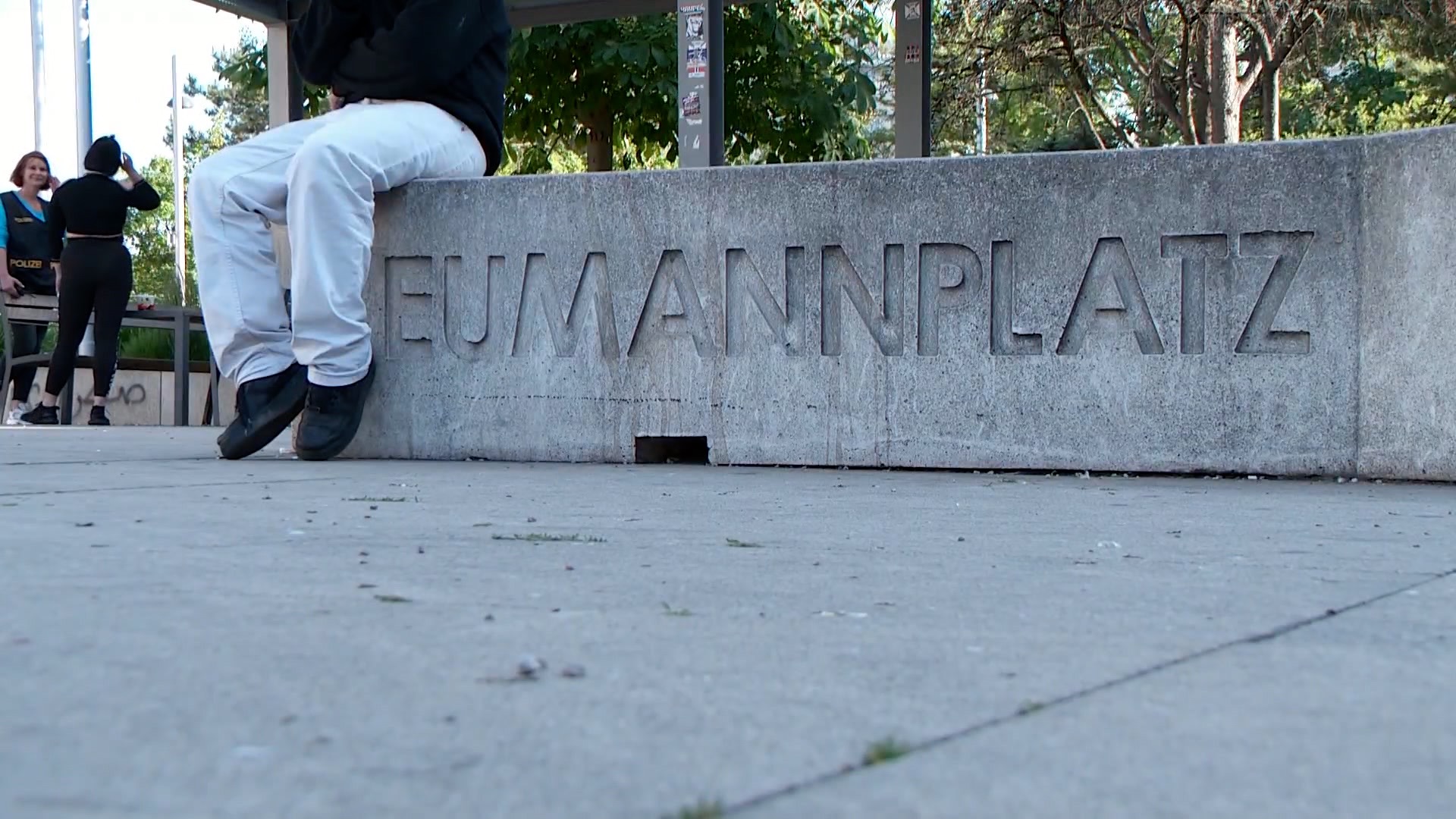 Reumannplatz: Waffenverbotszone wird verlängert - News - W24