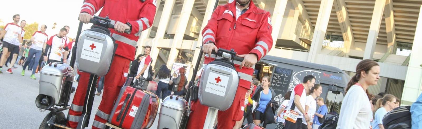 Rotes Kreuz: Adventdienst mit Segways