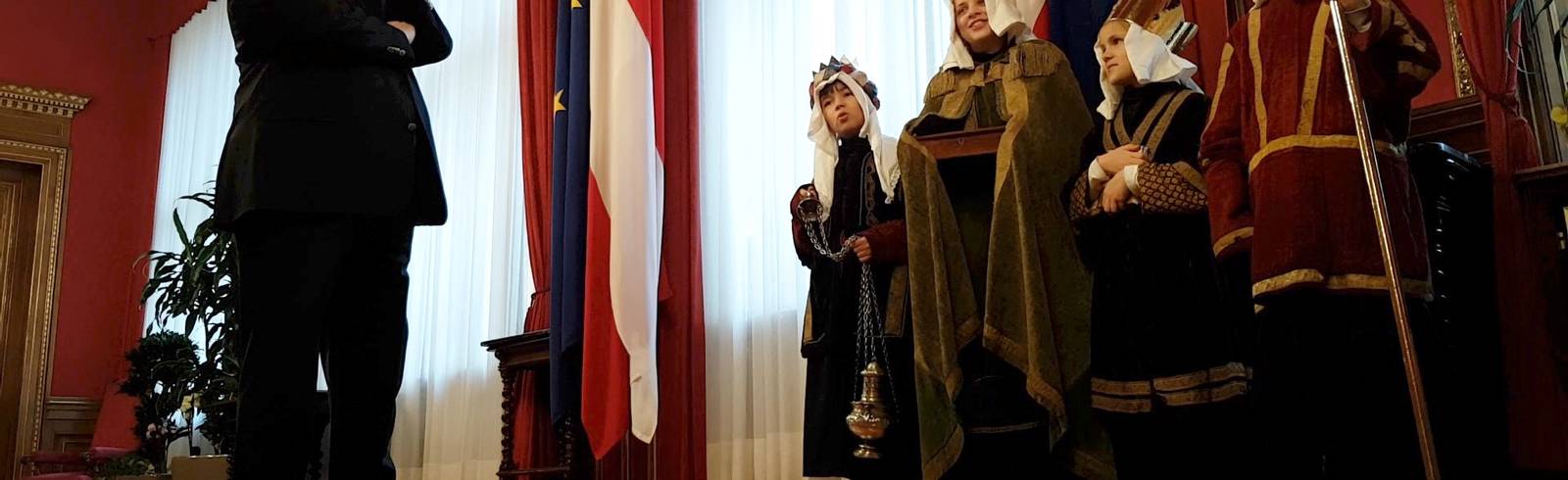 Sternsinger besuchen Häupl