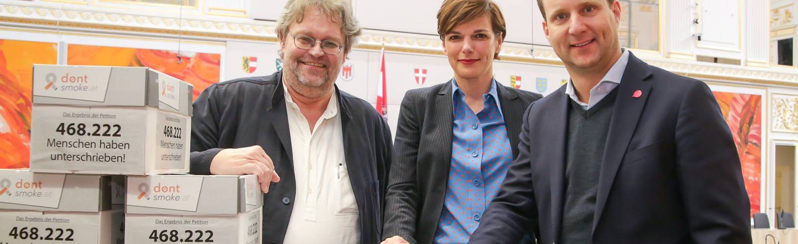 "Don't smoke": Opposition an einem Strang