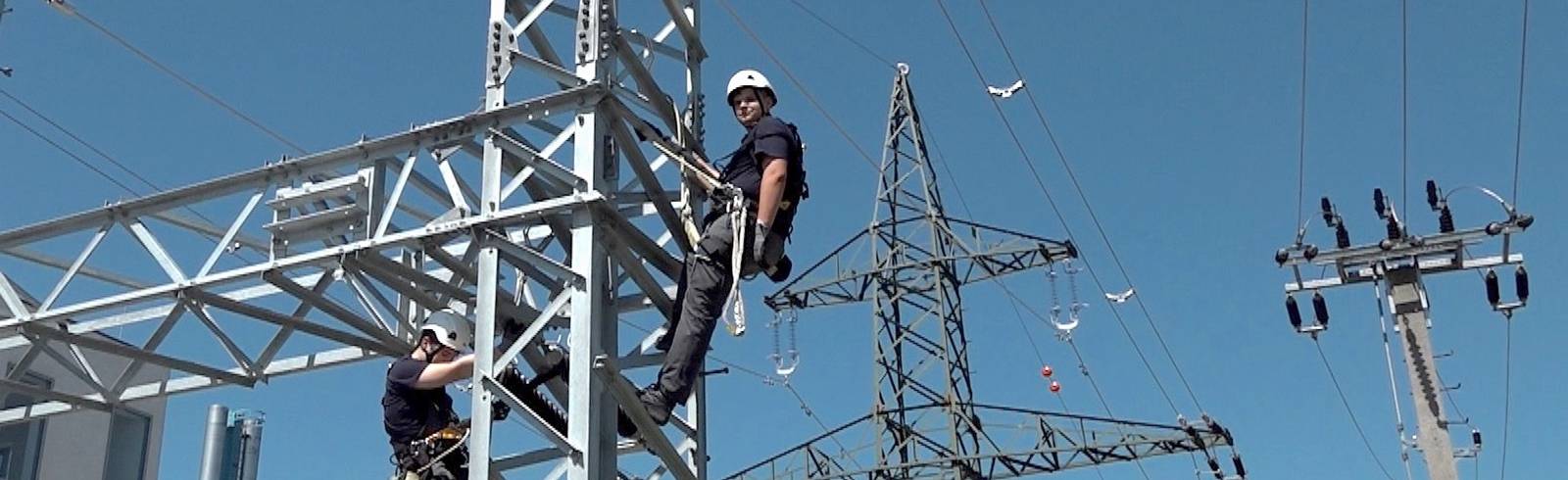 Hoch hinaus in der Freileitungsschule