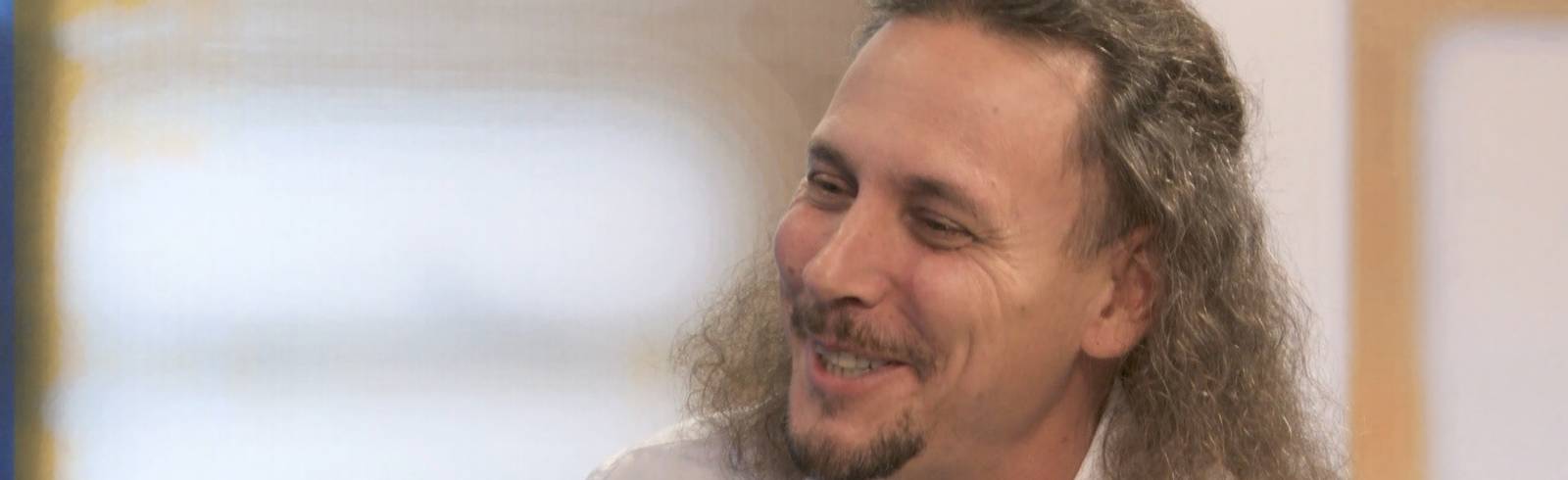 Chris Zitta: Einzigartig auf Solopfaden