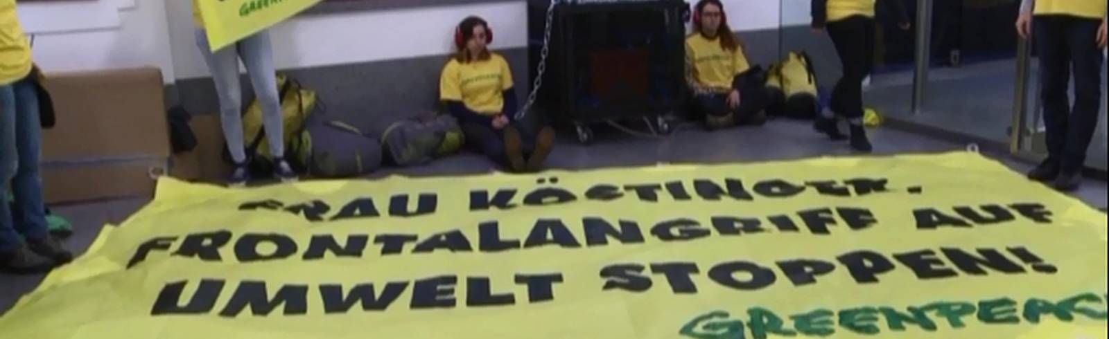 Greenpeace-Protest vor Umweltministerium