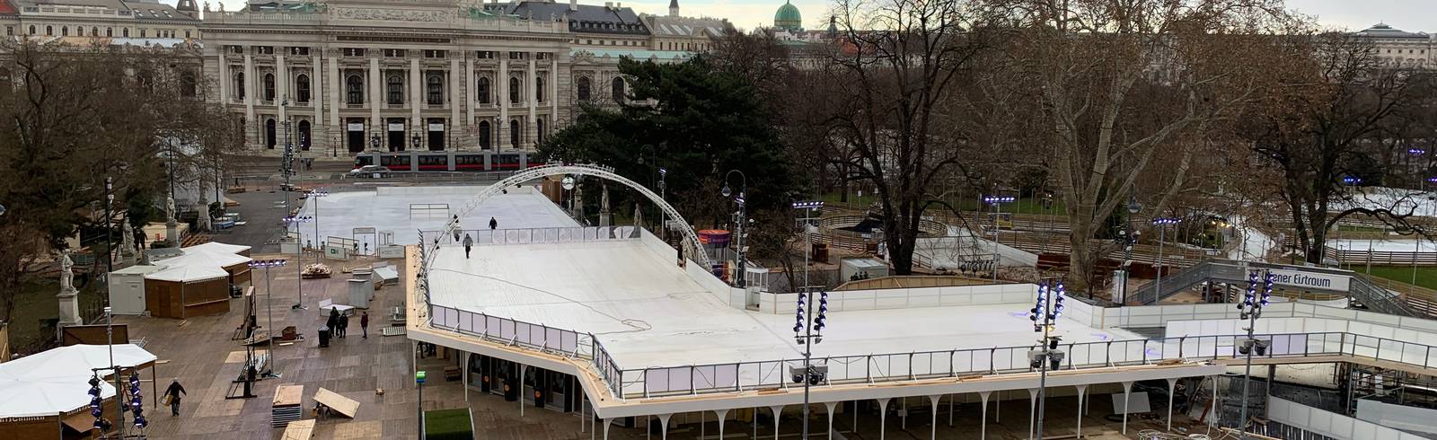 Countdown zum zweistöckigen Eistraum