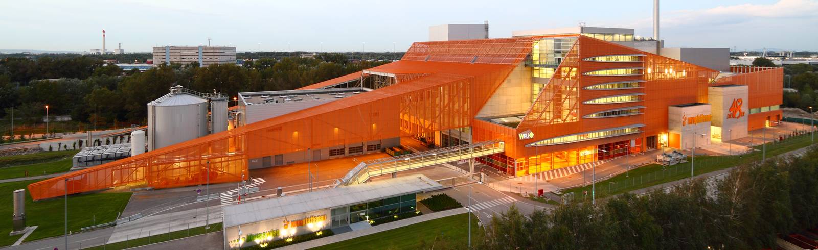 Wind beschädigt Müllverbrennungsanlage Pfaffenau