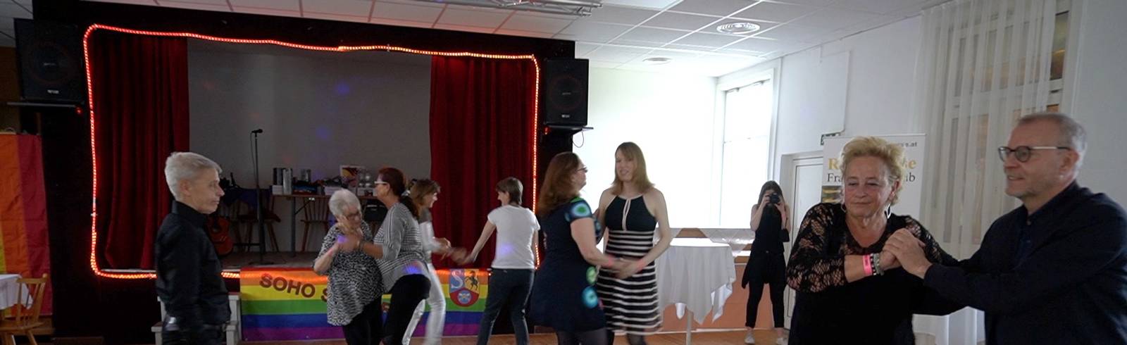 "Queer Dance im Schrebergarten"