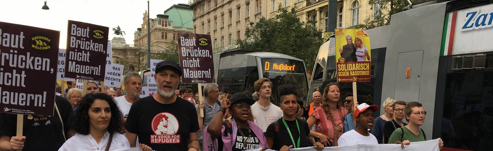 W24-Bezirksflash: Solidarität mit Rackete