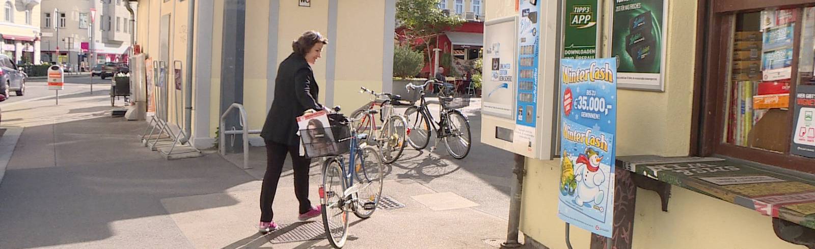 Leut' in Wien: Marktbesucherin