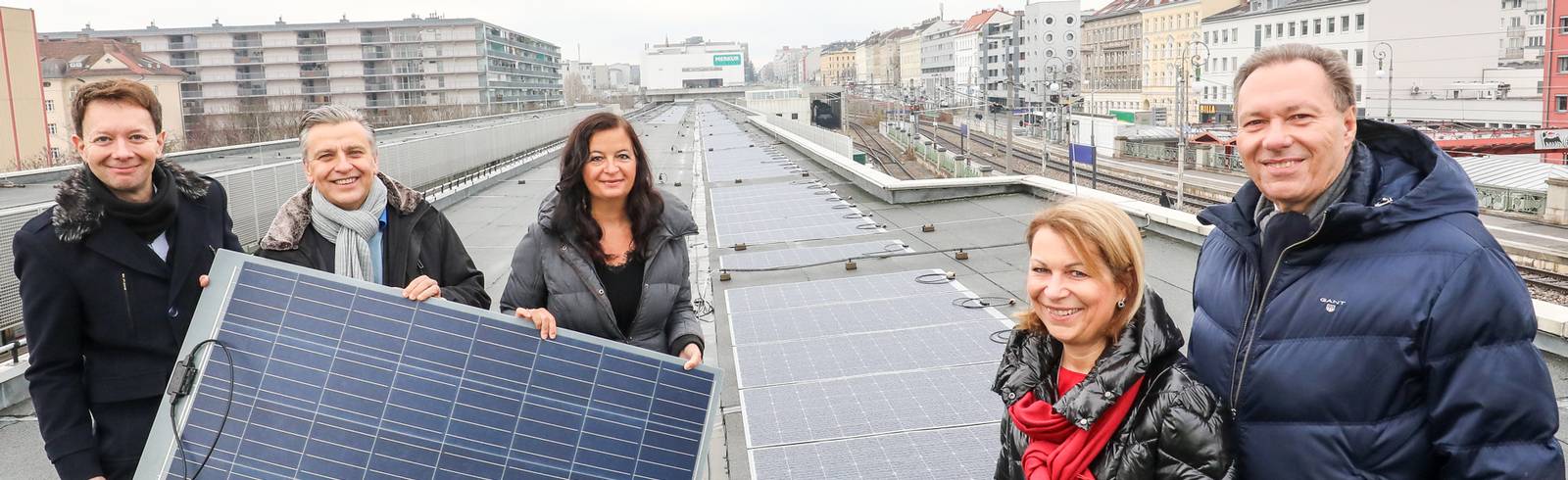 Test: Klebefolien als Stromlieferanten