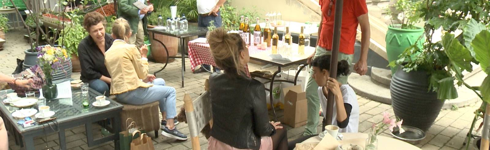 Pop-Up-Markt mit französischem Flair