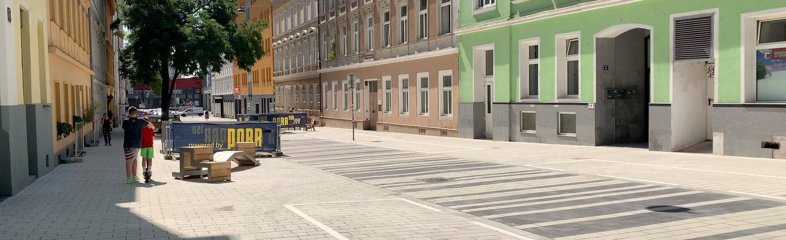 W24-Bezirksflash: Pelzgasse dauerhaft „cool“