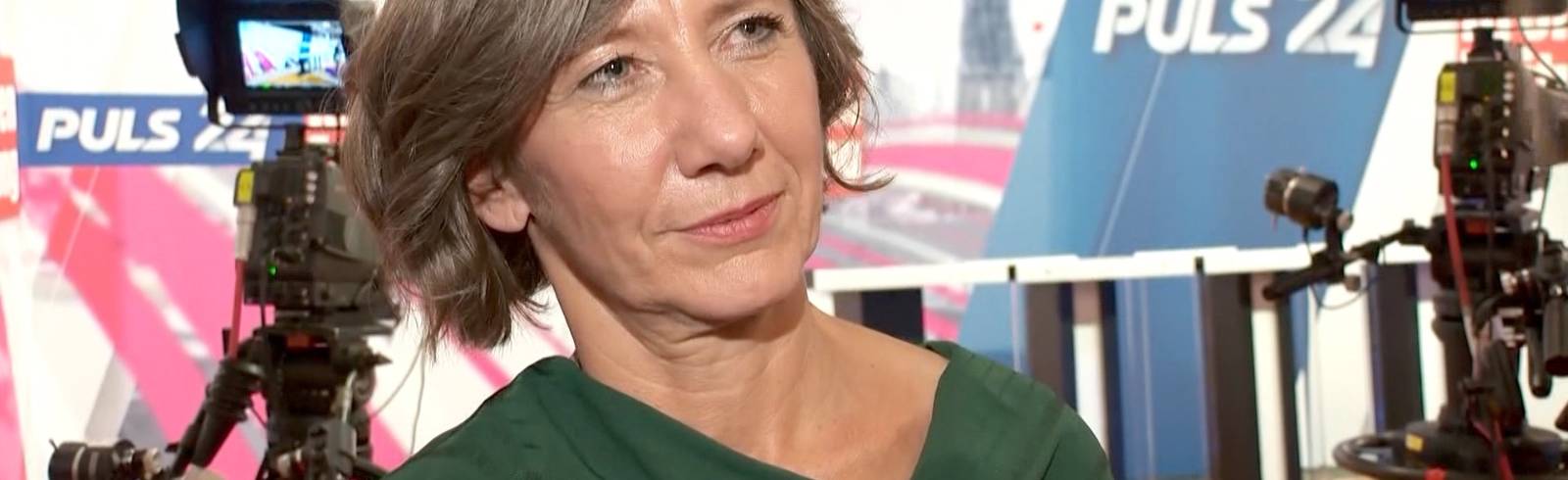 Hebein mit emotionaler Nachricht