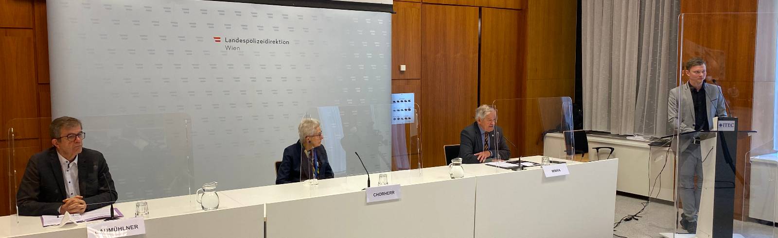 Polizei warnt vor „falschen Polizisten“