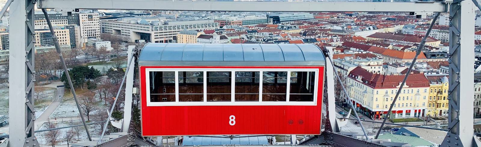 Riesenrad im Corona-Stillstand