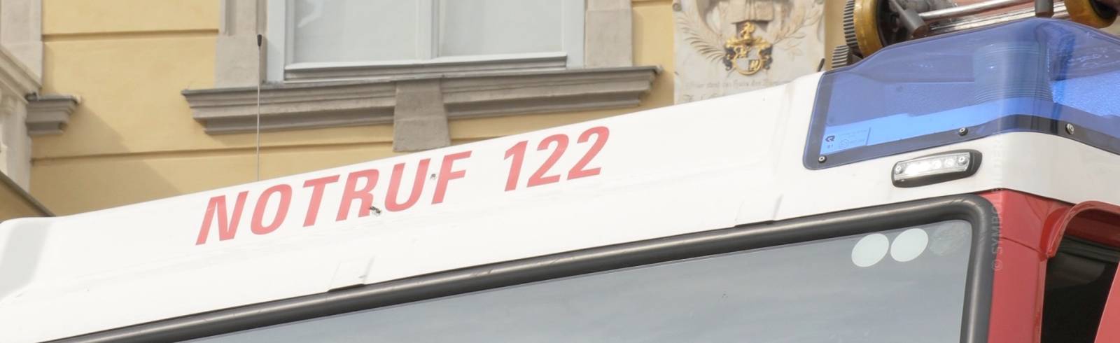 Bezirksflash: Mann stirbt nach Zimmerbrand