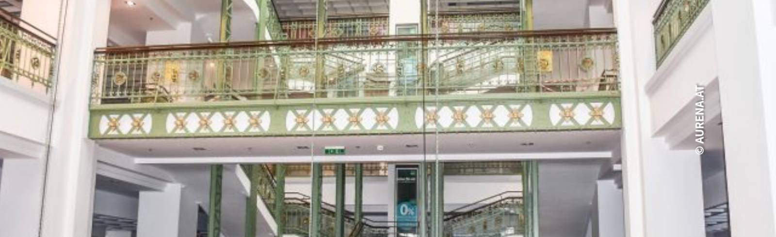 Bezirksflash: Teures Stiegengeländer