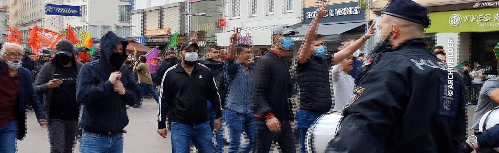 Bezirksflash: Demo zum Demojahrestag