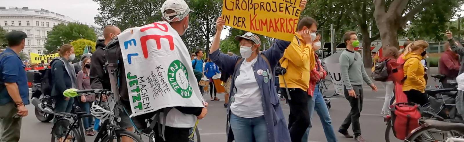 Bezirksflash: Demo gegen Lobautunnel