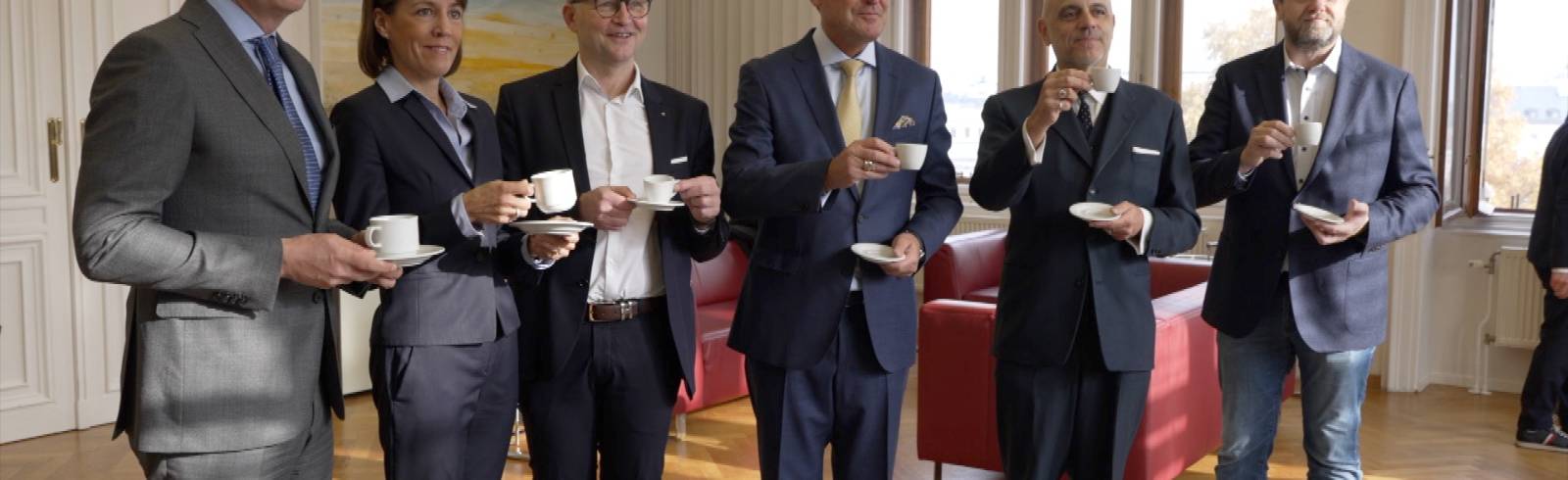 "Wir lieben unser Kaffeehaus”