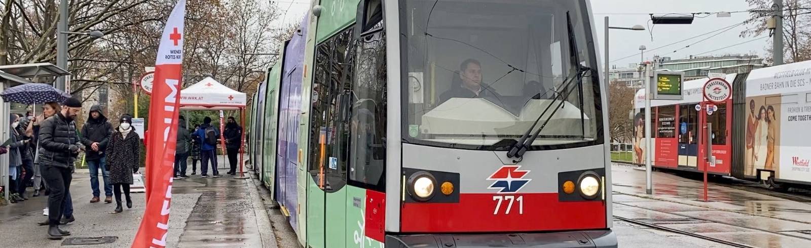 Impf-Bim wieder in der Stadt unterwegs