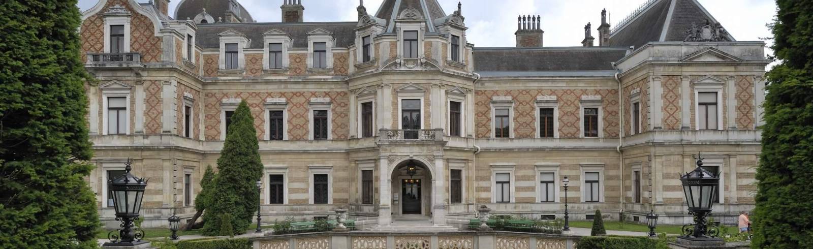 Sanierung der Hermesvilla liegt auf Eis