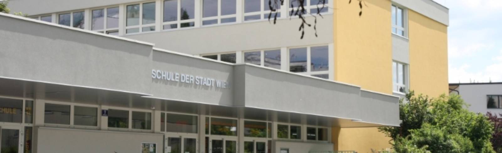 Mordverdacht: Schulwart in Volksschule getötet