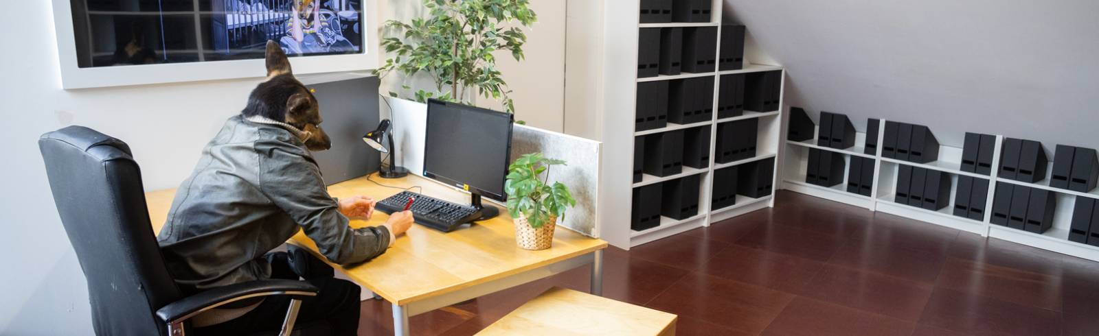 Escape Poverty: "Armut ist kein Kinderspiel"