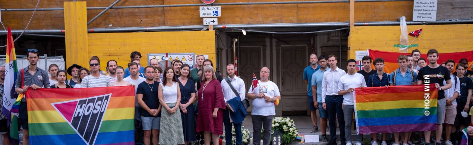 Bezirksflash: Mahnwache nach Anschlag in Oslo