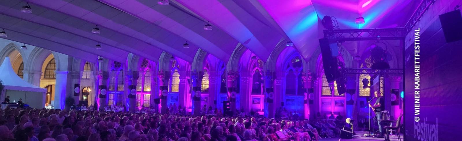 Bezirksflash: Kabarettfestival mit Damenspitzerl