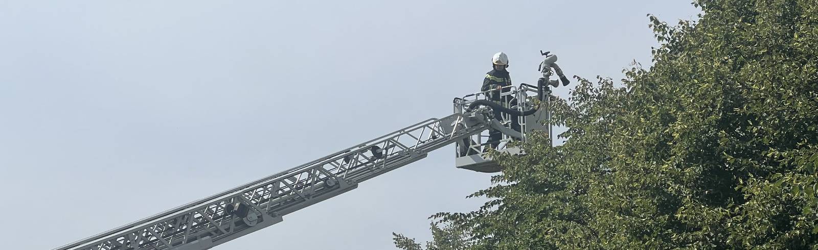 Bezirksflash: Feuerwehr in Alarmbereitschaft