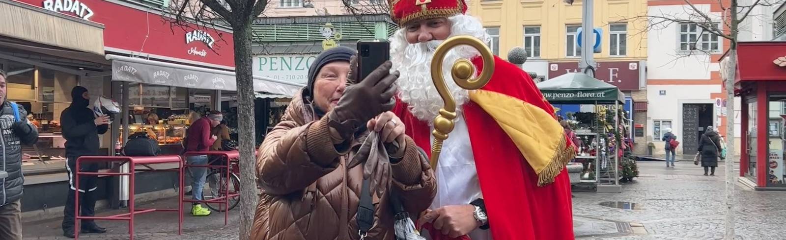 Nikolo besucht Wiener Märkte