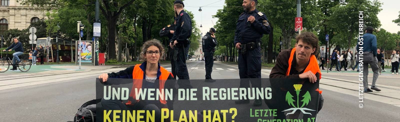 Bezirksflash: Klimaprotest bei der Hofburg