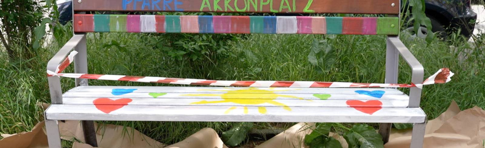 Farbenfrohe Aktion am Akkonplatz