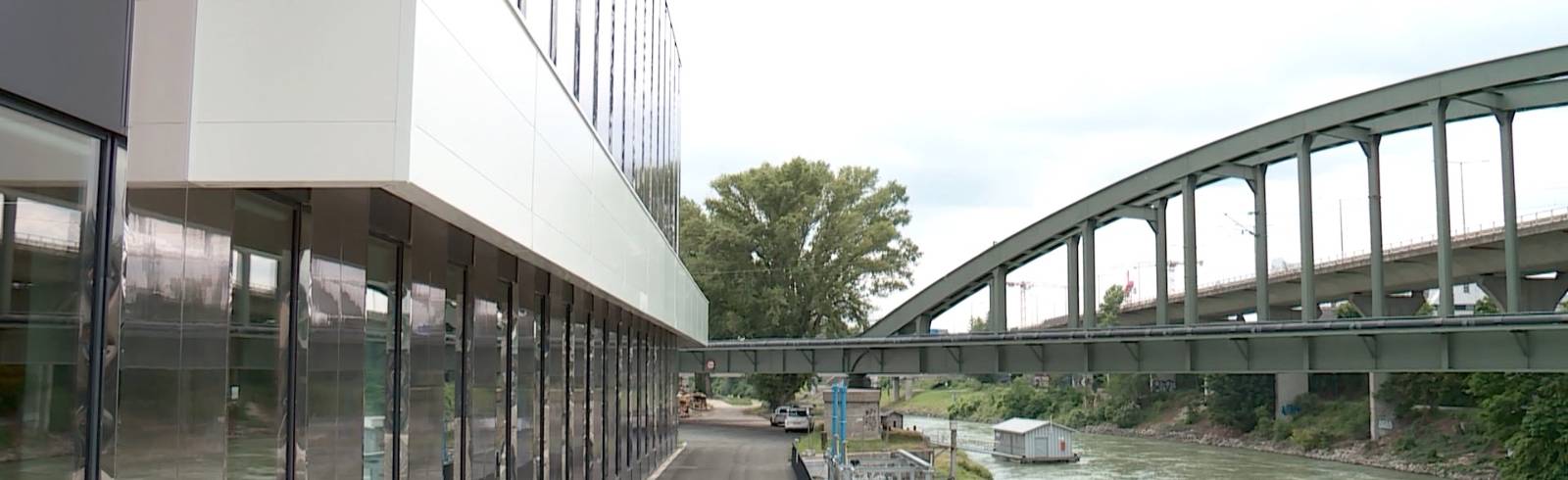 Schleusen auf: Wasserbau-Großlabor eröffnet