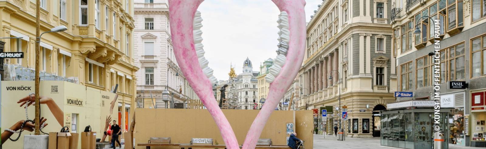 Bezirksflash: Vulva mit Zähnen am Graben