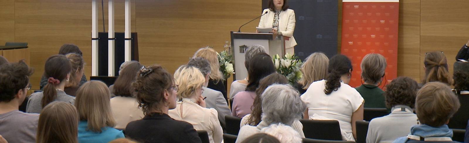 Feministische Außenpolitik: Talk im Parlament