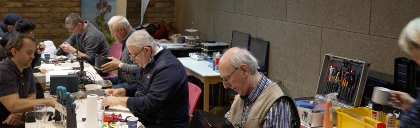 Reparaturcafè im 48er-Tandler