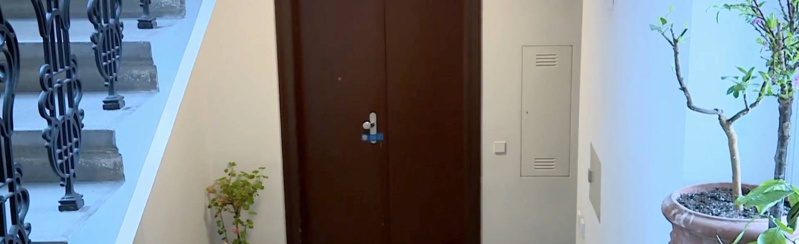 Landstraße: Mutter und Tochter getötet