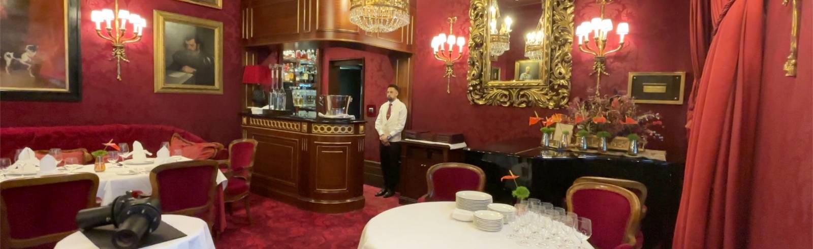 Bezirksflash: Fernkälte für Hotel Sacher