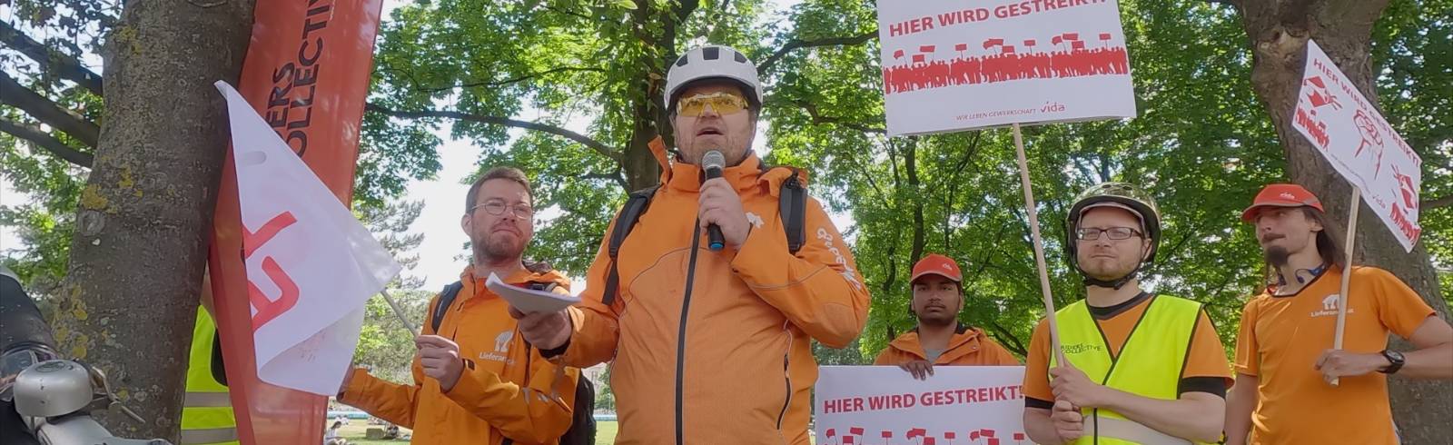 Fahrradbot*innen: Demo für mehr Lohn