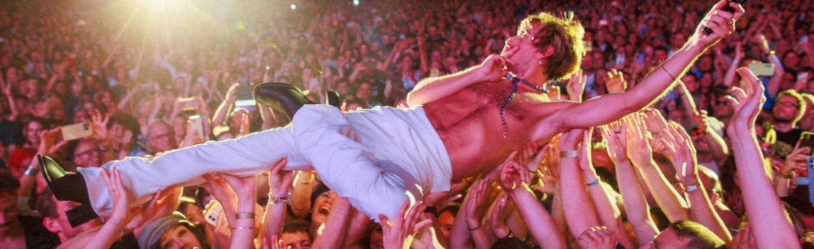 Bilderbuch & ESC-Gewinnerin Loreen LIVE