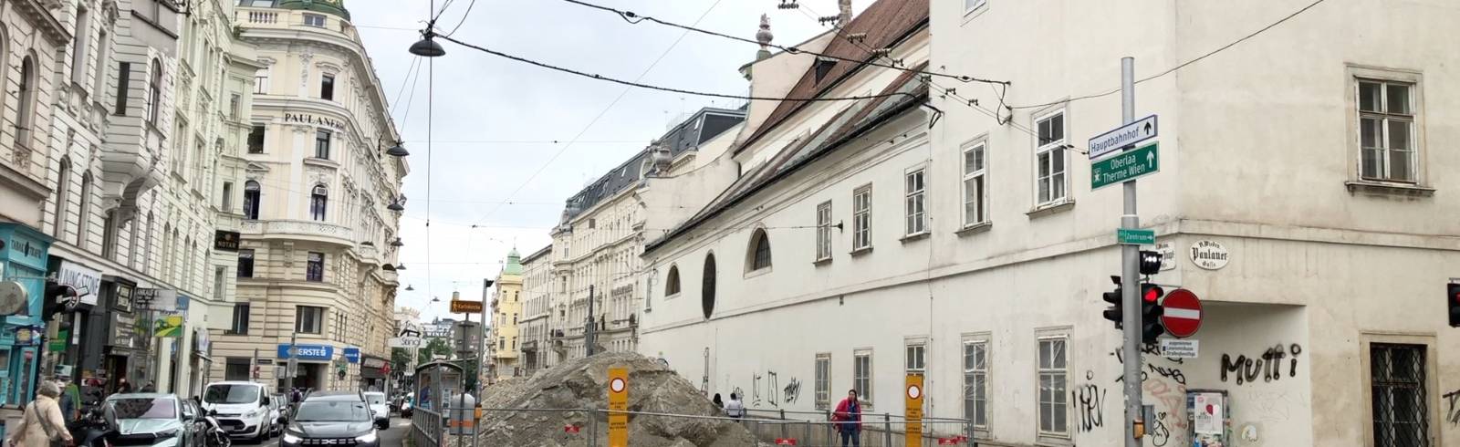 Bezirksflash: Baustelle stört Blutspendezentrale