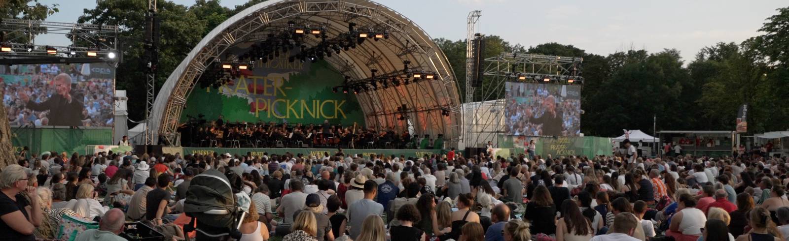 Julian Le Play und Symphoniker läuten Kultursommer ein