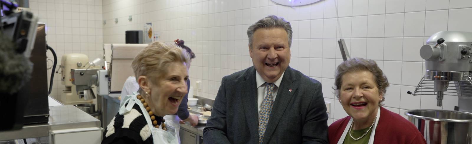 Vollpension eröffnet Generationenbackstube