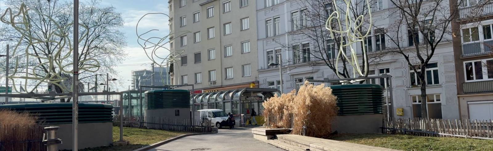 Welches Denkmal kommt auf den Südtiroler Platz?