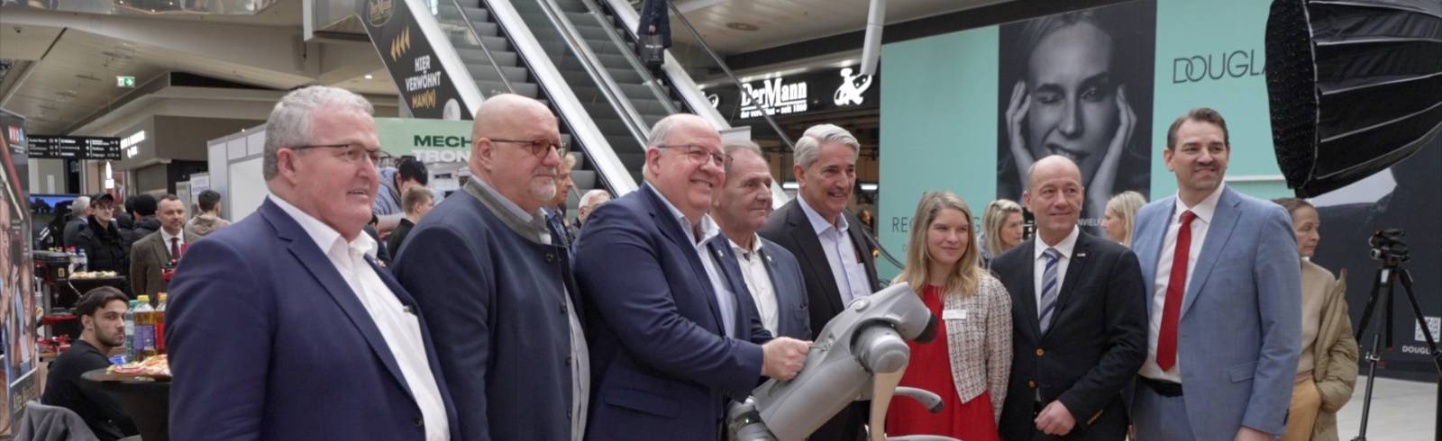 Lehrlingsevent: Fingerfertigkeit testen an Thors Hammer