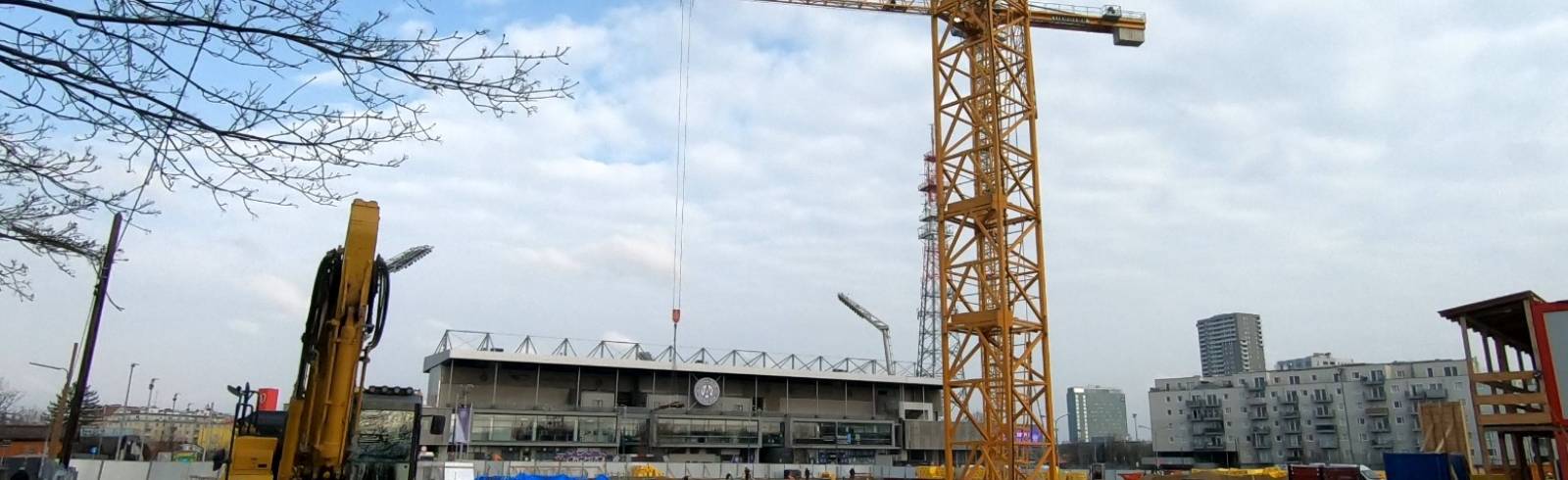 Bezirksflash: Neues Ballsportgymnasium