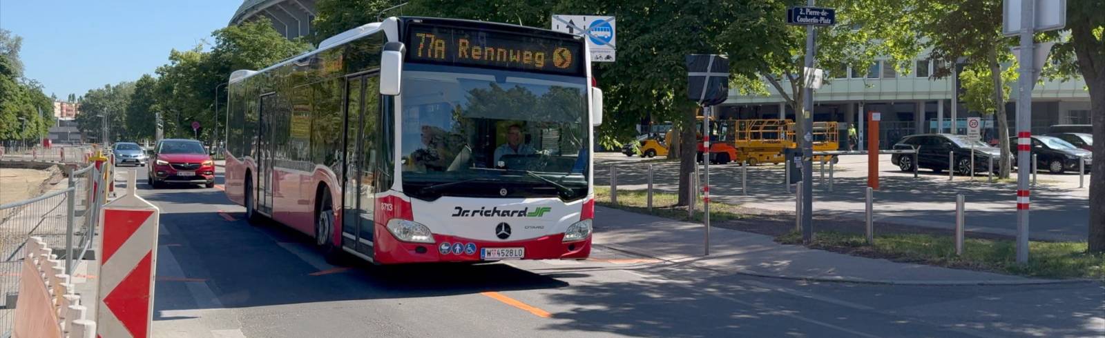 Bezirksflash: 77A fährt bis Stadionbad