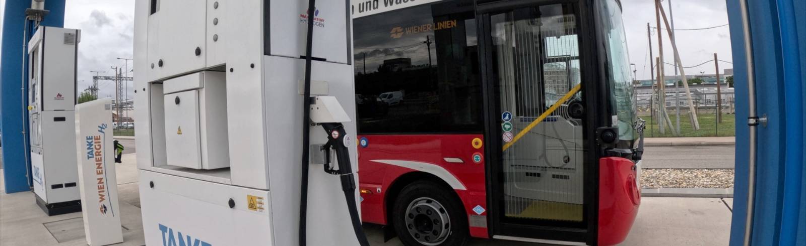 E-H2-Busse: Abgasfrei durch die Innenstadt